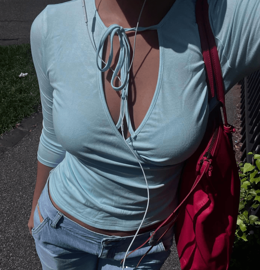 Azelle gallery image